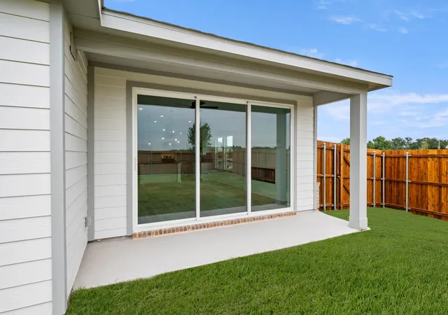 Photo 3 of Single family home for sale at 316 Sequoia Ln, Denton, TX 76210 | MLS# 21198327 | Listing updated on 2026-07-29
