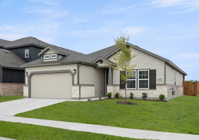 Photo 3 of Sale Pending at 309 Sequoia Ln, Denton, TX 76210 | MLS# 21198375 | Listing updated on 2026-09-15