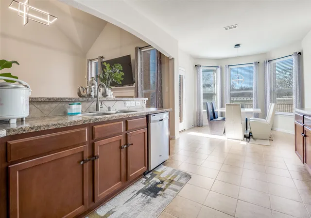 Photo 3 of Single family home for sale at 3025 Glenbrook Dr, Midlothian, TX 76065 | MLS# 21191771 | Listing updated on 2026-09-12