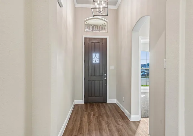 Photo 4 of Single family home for sale at 701 Broken Bow Ln, Cleburne, TX 76033 | MLS# 21198239 | Listing updated on 2026-09-09