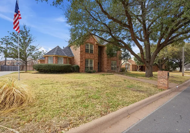 Photo 1 of Sale Pending at 17 Cherry E, Abilene, TX 79606 | MLS# 21195575 | Listing updated on 2026-09-09