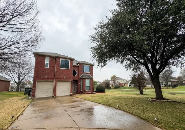 Photo 3 of Single family home for sale at 2700 Crater Lake Ln, Denton, TX 76210 | MLS# 21199581 | Listing updated on 2026-07-30