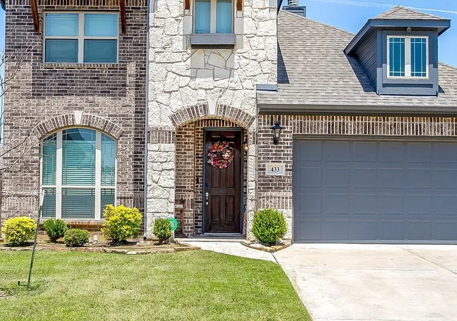 Photo 3 of Sale Pending at 433 Joseph Ln, Crowley, TX 76036 | MLS# 21199605 | Listing updated on 2026-09-25