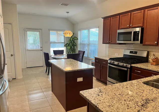 Photo 3 of Single family home for sale at 1525 Acmite Ave, Cross Roads, TX 76227 | MLS# 21200166 | Listing updated on 2026-09-12