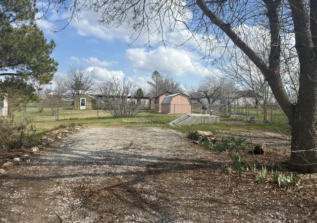 Photo 2 of Single family home for sale at 111 Lamar St, Graham, TX 76450 | MLS# 21124298 | Listing updated on 2026-09-15