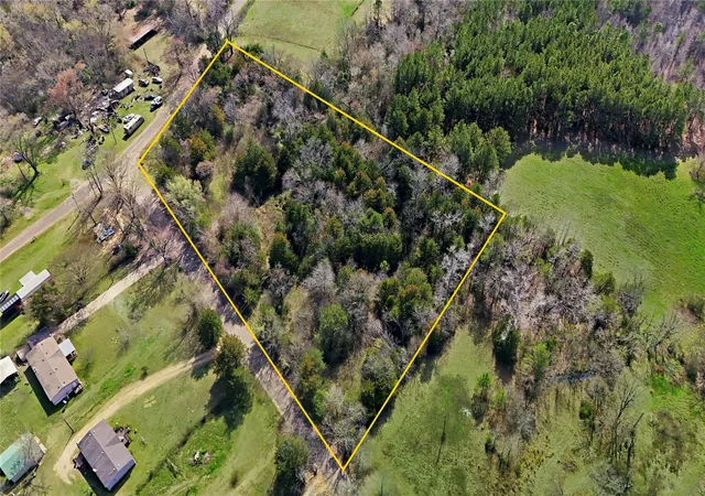Photo 4 of Land for sale at Tbd County Rd 4122 Rd, Lindale, TX 75771 | MLS# 21200375 | Listing updated on 2026-09-11