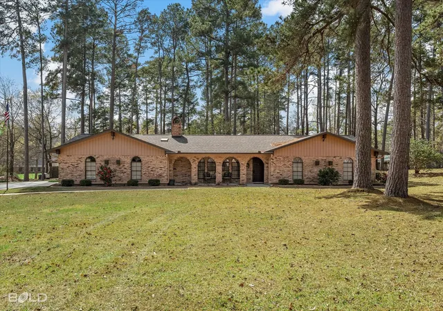 Photo 1 of Single family home for sale at 6831 North Park Ln, Shreveport, LA 71107 | MLS# 21196677 | Listing updated on 2026-09-08