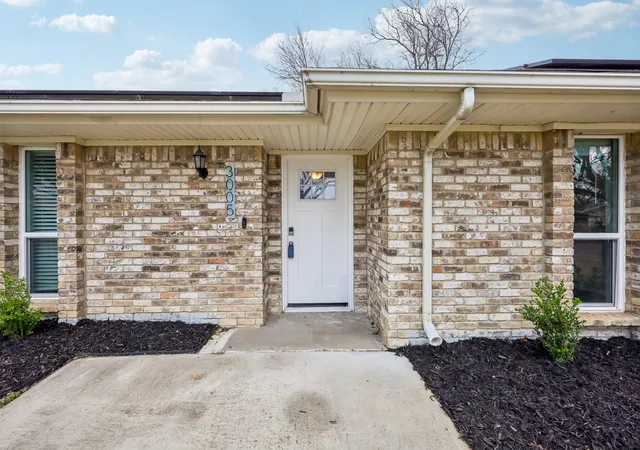 Photo 1 of Sale Pending at 3005 Natalie Dr, Plano, TX 75074 | MLS# 21195804 | Listing updated on 2026-09-08