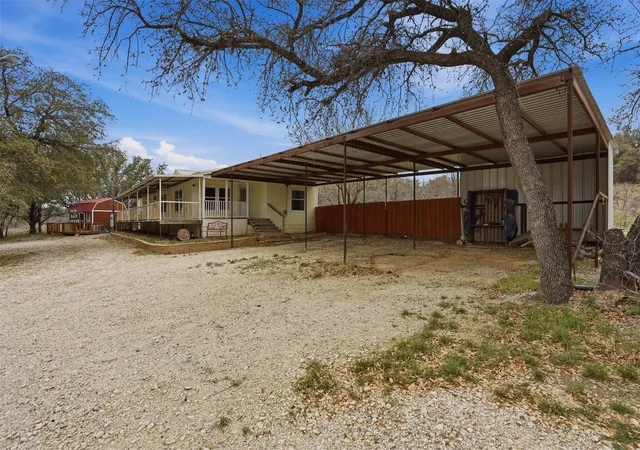 Photo 3 of Single family home for sale at 557 Fm 3003, Graham, TX 76450 | MLS# 21201173 | Listing updated on 2026-09-14