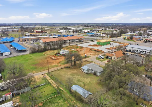 Photo 3 of Land for sale at 609 E Broadway St, Stephenville, TX 76401 | MLS# 21200397 | Listing updated on 2026-09-10