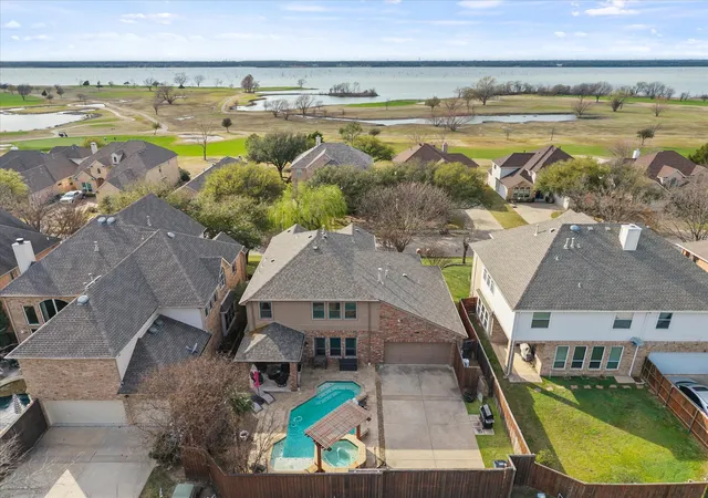 Photo 2 of Sale Pending at 1561 Coastal Dr, Rockwall, TX 75087 | MLS# 21201842 | Listing updated on 2026-09-08