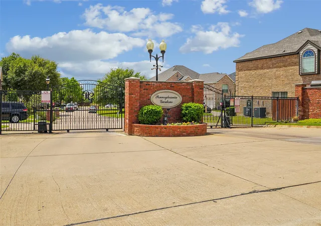 Photo 3 of Single family home for sale at 6510 Daisy Dr, Arlington, TX 76017 | MLS# 21199534 | Listing updated on 2026-09-08