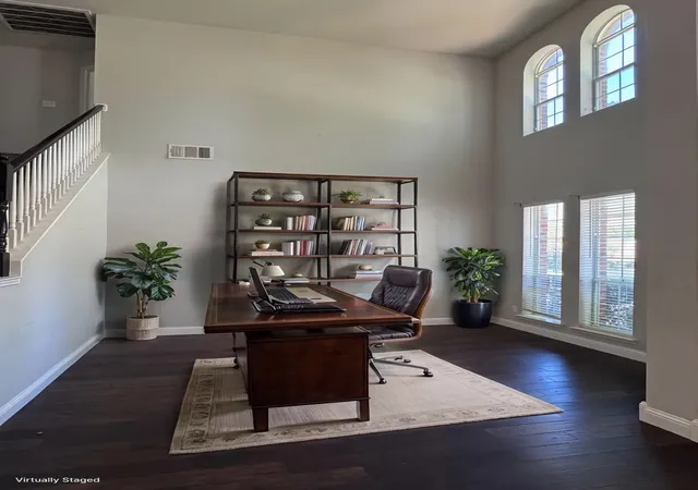 Photo 3 of Single family home for sale at 6510 Daisy Dr, Arlington, TX 76017 | MLS# 21199534 | Listing updated on 2026-09-08