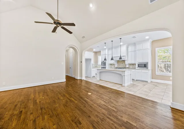 Photo 3 of Single family home for sale at 1021 White Crest Ln, Prosper, TX 75078 | MLS# 21185942 | Listing updated on 2026-09-09