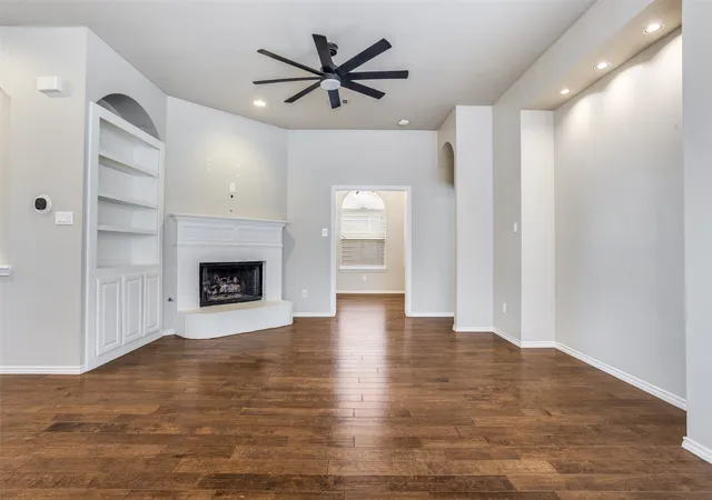 Photo 3 of Single family home for sale at 9362 Homestead Ln, Frisco, TX 75033 | MLS# 21196633 | Listing updated on 2026-07-28