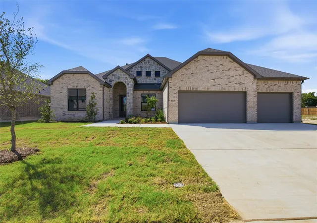 Photo 1 of Single family home for sale at 1329 Benjamin Trl, Van Alstyne, TX 75495 | MLS# 21201054 | Listing updated on 2026-09-09