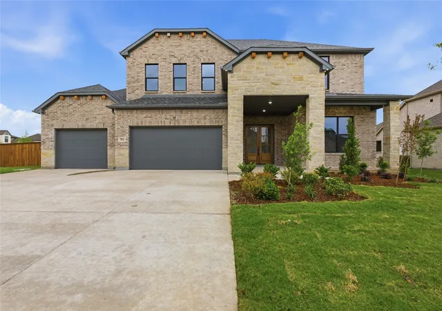 Photo 1 of Single family home for sale at 702 Anne Rd, Van Alstyne, TX 75495 | MLS# 21200981 | Listing updated on 2026-09-09