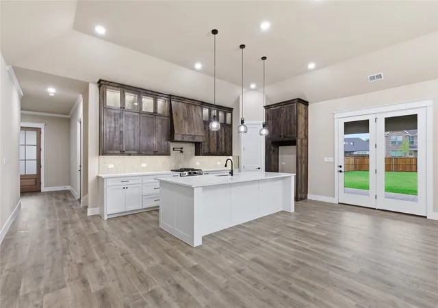 Photo 4 of Single family home for sale at 702 Anne Rd, Van Alstyne, TX 75495 | MLS# 21200981 | Listing updated on 2026-09-09