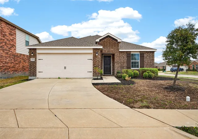 Photo 1 of Single family home for sale at 1019 Callahan Dr, Forney, TX 75126 | MLS# 21200461 | Listing updated on 2026-09-21