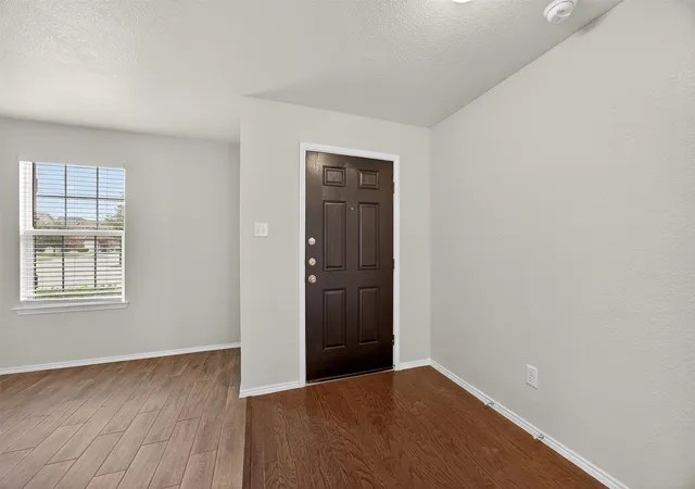 Photo 2 of Single family home for sale at 1019 Callahan Dr, Forney, TX 75126 | MLS# 21200461 | Listing updated on 2026-09-21