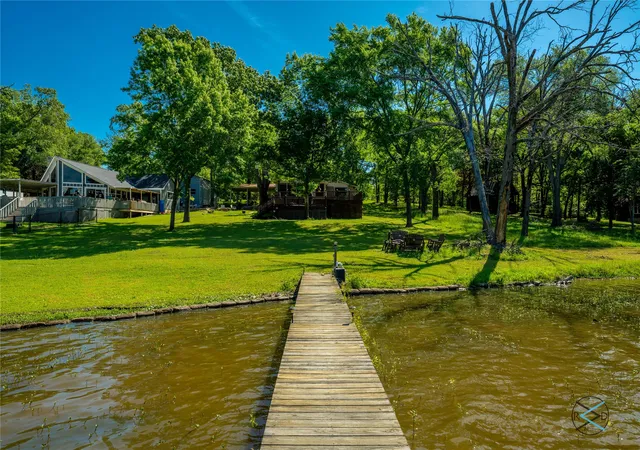 Photo 2 of Single family home for sale at 7179 Lance Ln, Eustace, TX 75124 | MLS# 21203812 | Listing updated on 2026-07-30