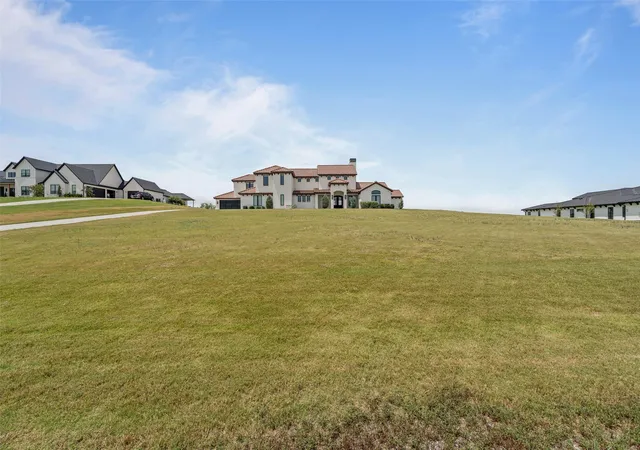 Photo 3 of Single family home for sale at 227 High View Trl, Aledo, TX 76008 | MLS# 21204207 | Listing updated on 2026-09-11