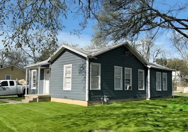 Photo 1 of Single family home for sale at 2750 Beverly Hills Dr, Fort Worth, TX 76114 | MLS# 21204341 | Listing updated on 2026-09-10