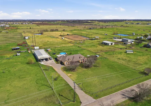 Photo 2 of Single family home for sale at 7229 County Road 1205, Rio Vista, TX 76093 | MLS# 21201591 | Listing updated on 2026-09-14