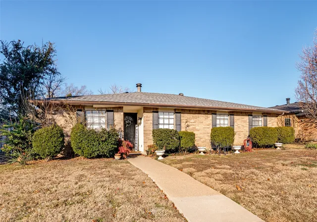 Photo 1 of Single family home for sale at 5610 Magnolia Ln, Rowlett, TX 75089 | MLS# 21158316 | Listing updated on 2026-09-09