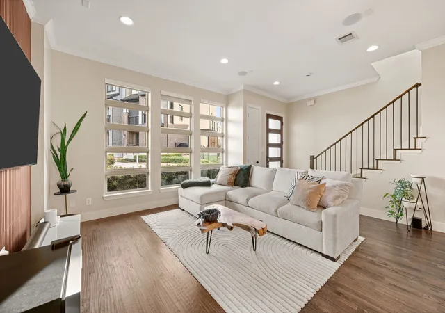 Photo 1 of Sale Pending at 8254 Laflin Ln, Dallas, TX 75231 | MLS# 21196874 | Listing updated on 2026-09-09