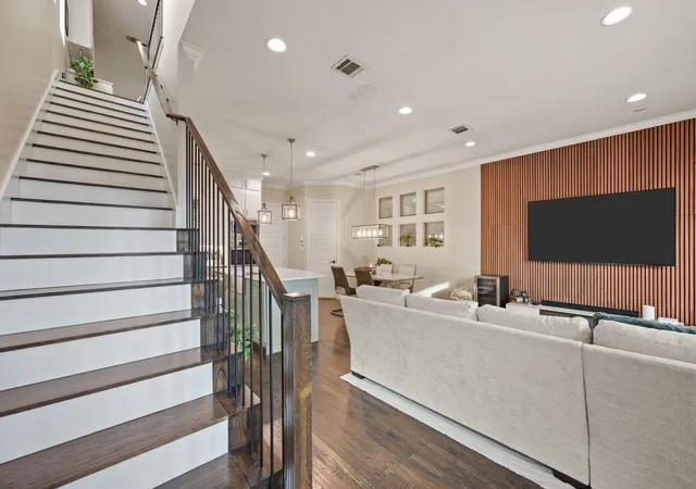 Photo 3 of Sale Pending at 8254 Laflin Ln, Dallas, TX 75231 | MLS# 21196874 | Listing updated on 2026-09-09