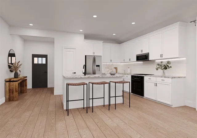 Photo 3 of Single family home for sale at 2421 Royal Birkdale St, Celina, TX 75009 | MLS# 21206352 | Listing updated on 2026-09-13