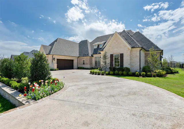Photo 3 of Single family home for sale at 658 Louise Dr, Fairview, TX 75069 | MLS# 21197148 | Listing updated on 2026-09-13