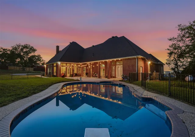 Photo 3 of Sale Pending at 451 Land Of Goshen Dr, Springtown, TX 76082 | MLS# 21206332 | Listing updated on 2026-09-09