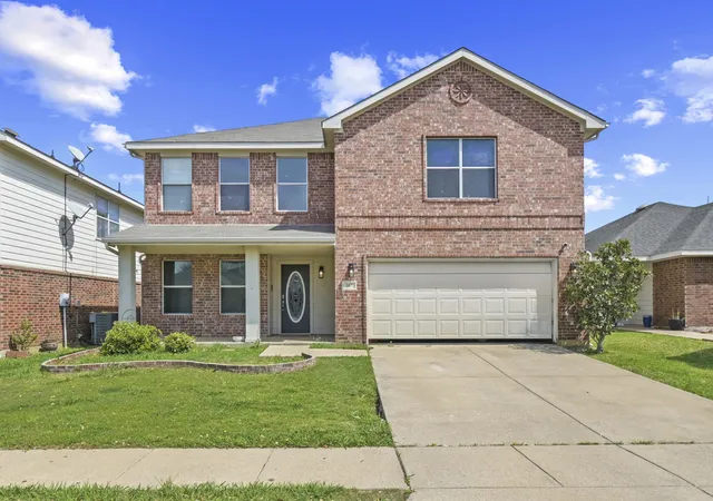 Photo 1 of Single family home for sale at 167 Jefferson Dr, Venus, TX 76084 | MLS# 21206889 | Listing updated on 2026-09-03