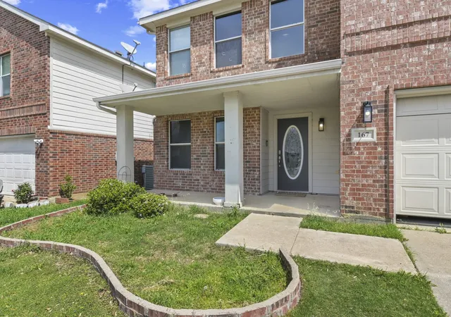 Photo 3 of Single family home for sale at 167 Jefferson Dr, Venus, TX 76084 | MLS# 21206889 | Listing updated on 2026-09-03