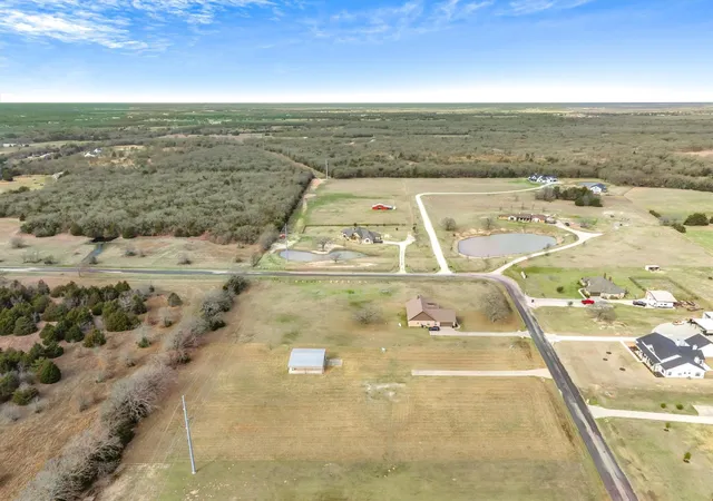 Photo 4 of Land for sale at 5971 Hidden Oaks Dr, Quinlan, TX 75474 | MLS# 21202868 | Listing updated on 2026-08-01
