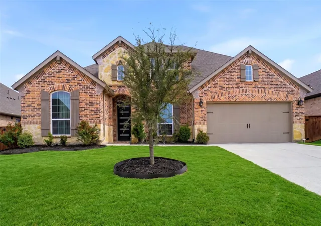 Photo 3 of Single family home for sale at 2073 Cloverfern Wy, Haslet, TX 76052 | MLS# 21200910 | Listing updated on 2026-09-11