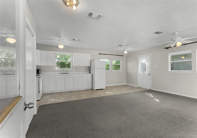 Photo 4 of Single family home for sale at 116 Cr 1751, Clifton, TX 76634 | MLS# 21207588 | Listing updated on 2026-09-14