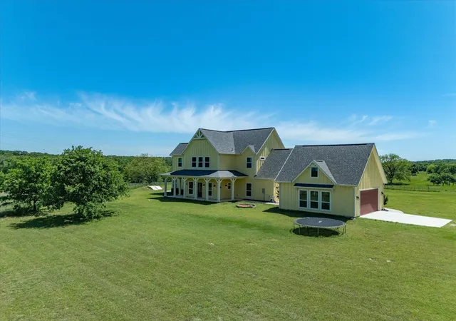 Photo 1 of Sale Pending at 2025 County Road 1792, Sunset, TX 76270 | MLS# 21207889 | Listing updated on 2026-09-09