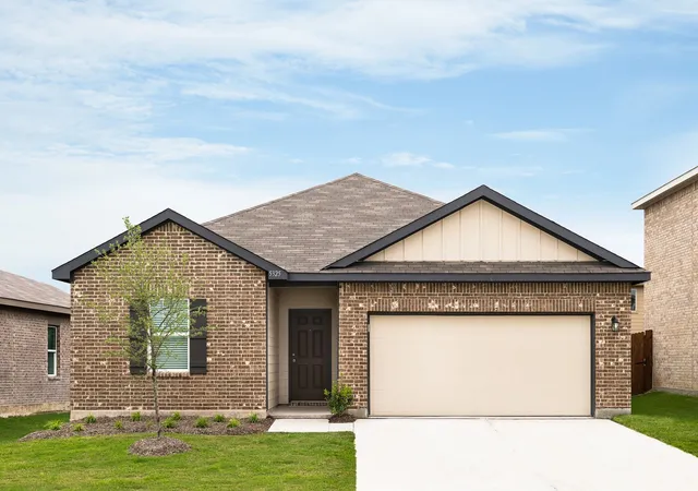 Photo 2 of Sale Pending at 818 Independence Trail, Nevada, TX | MLS# 21208181 | Listing updated on 2026-09-09