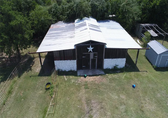 Photo 1 of Manufactured home for sale at 14200 County Road 2180, Richland, TX 76681 | MLS# 21206776 | Listing updated on 2026-09-10