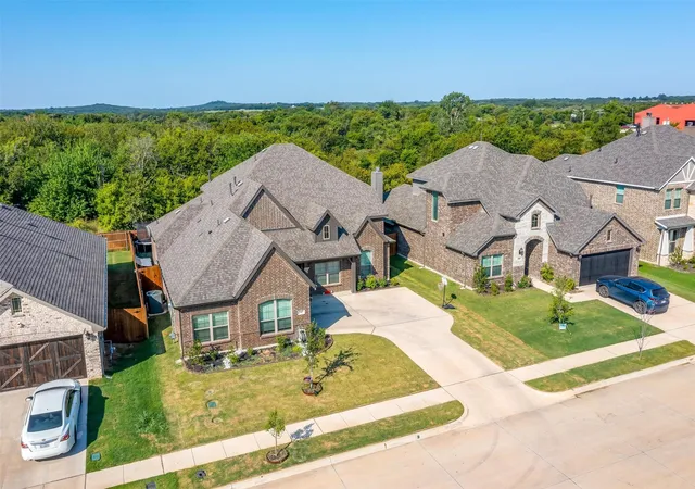 Photo 1 of Sale Pending at 517 Ramon St, Burleson, TX 76028 | MLS# 21206734 | Listing updated on 2026-09-15