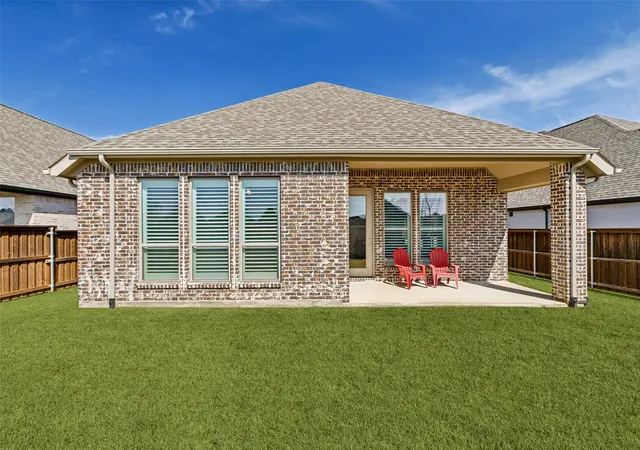 Photo 3 of Single family home for sale at 8212 San Bernard Trl, Mc Kinney, TX 75071 | MLS# 21208962 | Listing updated on 2026-08-01