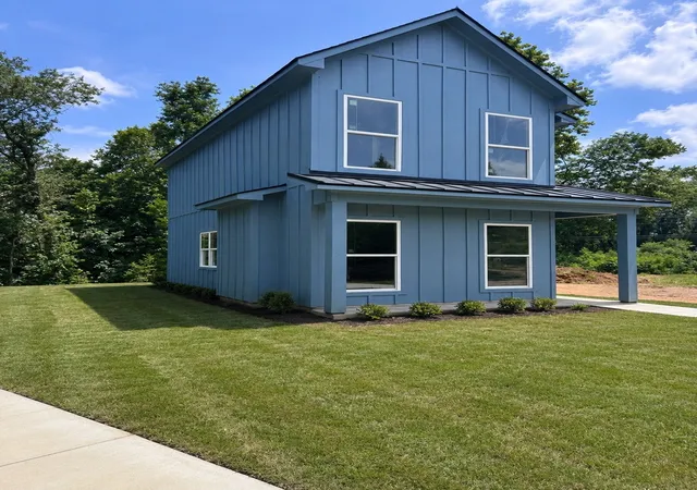 Photo 1 of Single family home for sale at 9051 Centennial Dr, Greenwood, LA 71033 | MLS# 21208999 | Listing updated on 2026-09-08