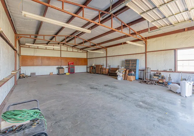 Photo 4 of Single family home for sale at 198 Vz County Road 4311, Ben Wheeler, TX 75754 | MLS# 21199270 | Listing updated on 2026-09-11