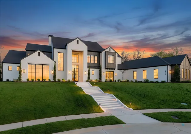 Photo 1 of Mansion for sale at 1412 Chelsea Rae Ln, Roanoke, TX 76262 | MLS# 21208705 | Listing updated on 2026-09-13