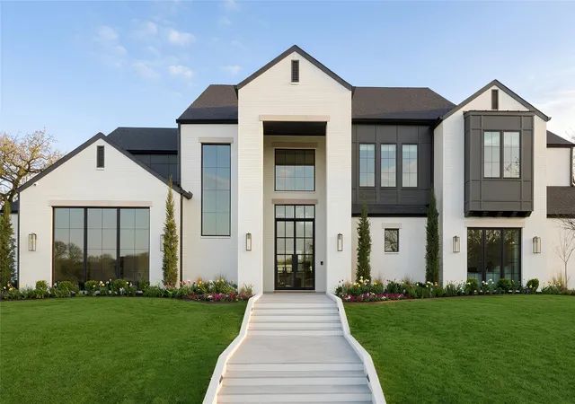 Photo 2 of Mansion for sale at 1412 Chelsea Rae Ln, Roanoke, TX 76262 | MLS# 21208705 | Listing updated on 2026-09-13