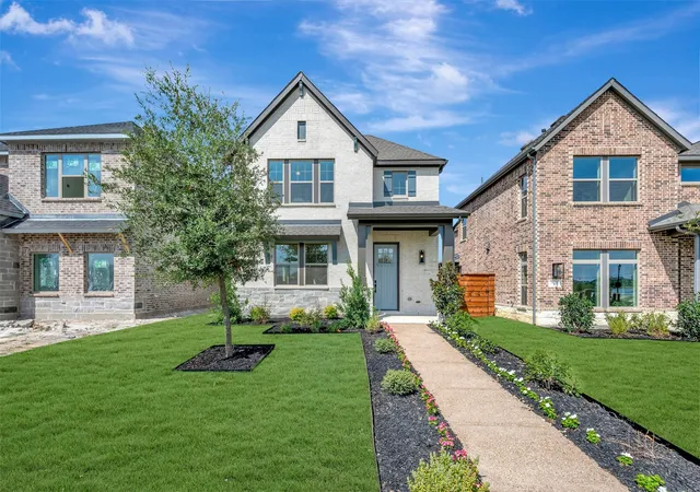 Photo 1 of Single family home for sale at 2408 Ranch Hawk Sq, Mesquite, TX 75181 | MLS# 21211187 | Listing updated on 2026-09-15