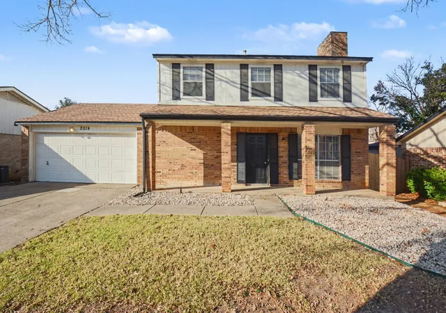 Photo 1 of Single family home for sale at 2014 Danley Ct, Flower Mound, TX 75028 | MLS# 21211235 | Listing updated on 2026-09-29